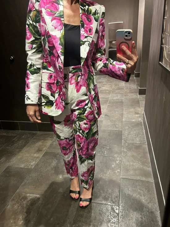 Dolce and Gabbana Peonies Jacquard Single-Breasted Jacket and pantsuit - Picture 14 of 14